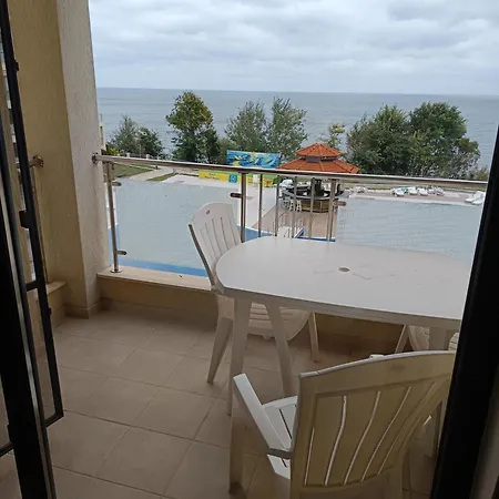 Byala Br Apartment *